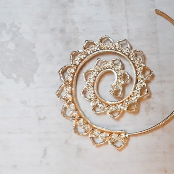 Gold Spiral Heart Boho Infinity Earrings - Picture 4 of 4